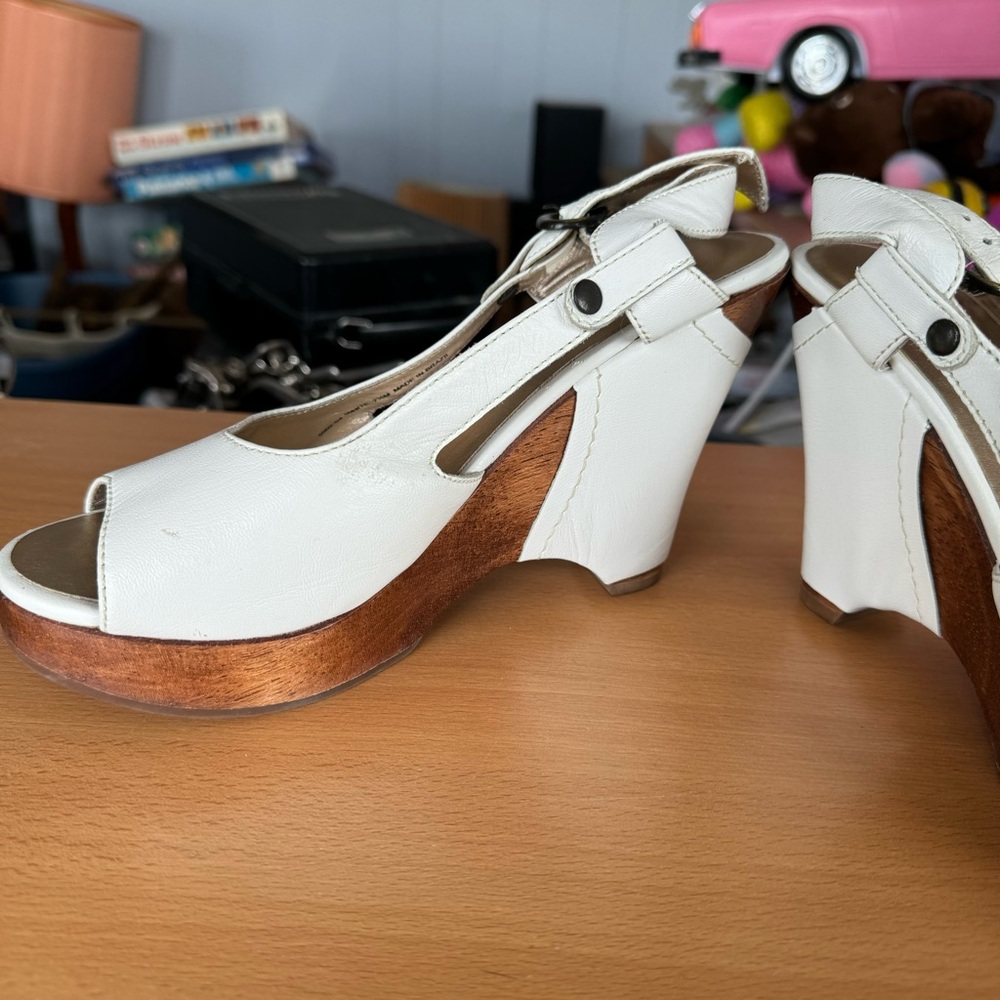 True Religion Wedge Heel Shoes - Picture 4 of 10